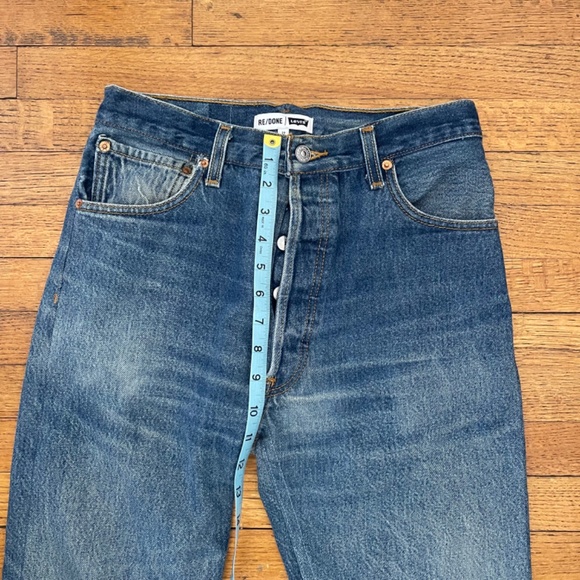 Re/done Levi's Size 27 Retro Flare High Rise Med Wash Jeans Size 27 - Picture 8 of 11